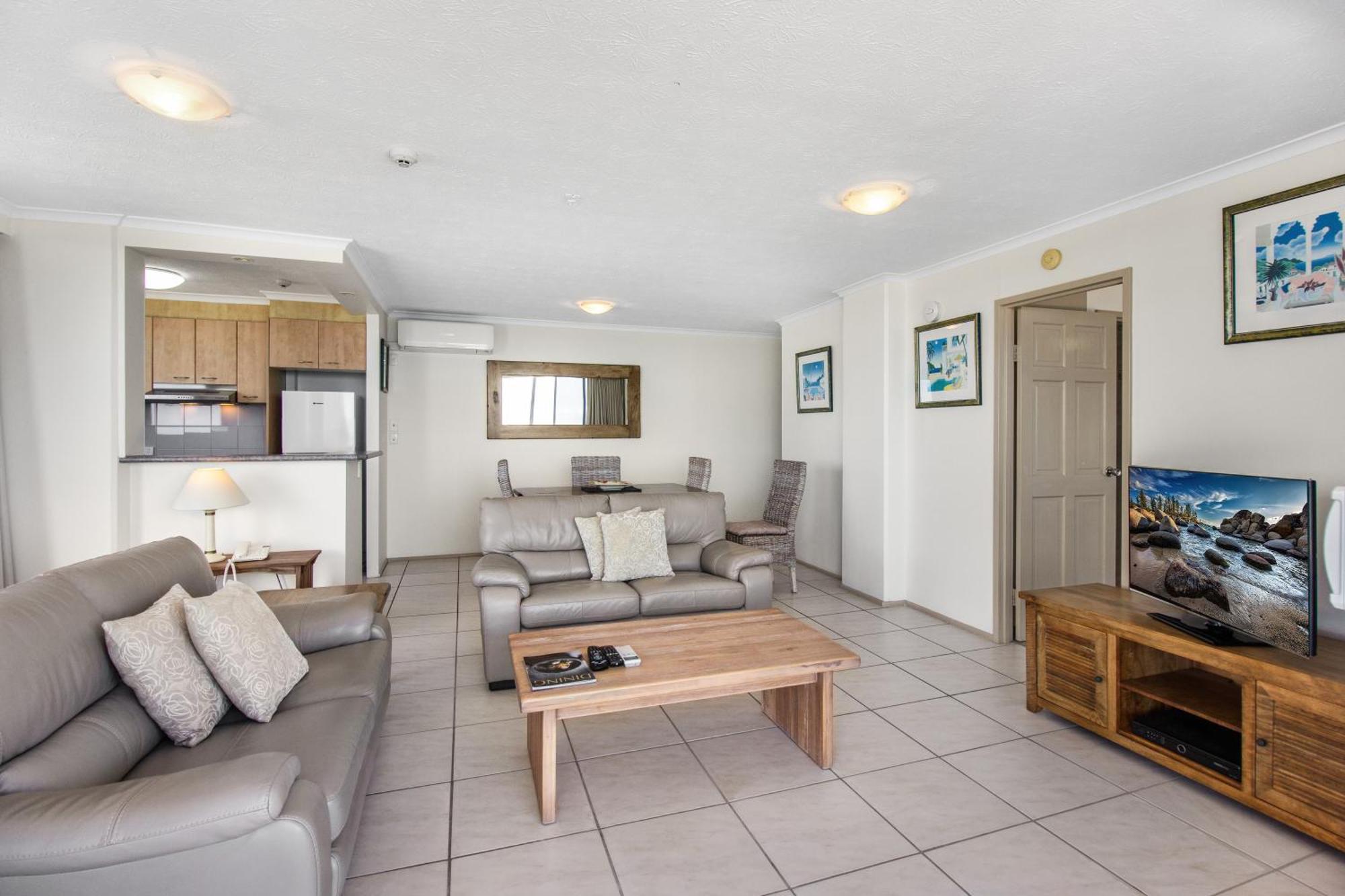 Boulevard Towers On Broadbeach Gold Coast