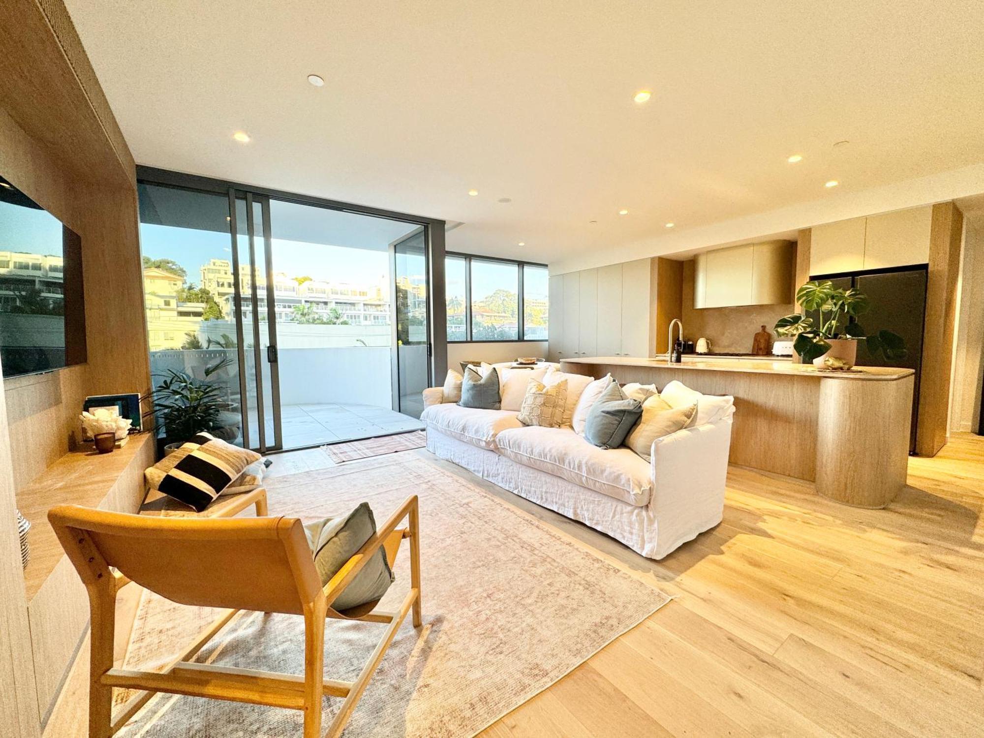 The Reef - Kirra *