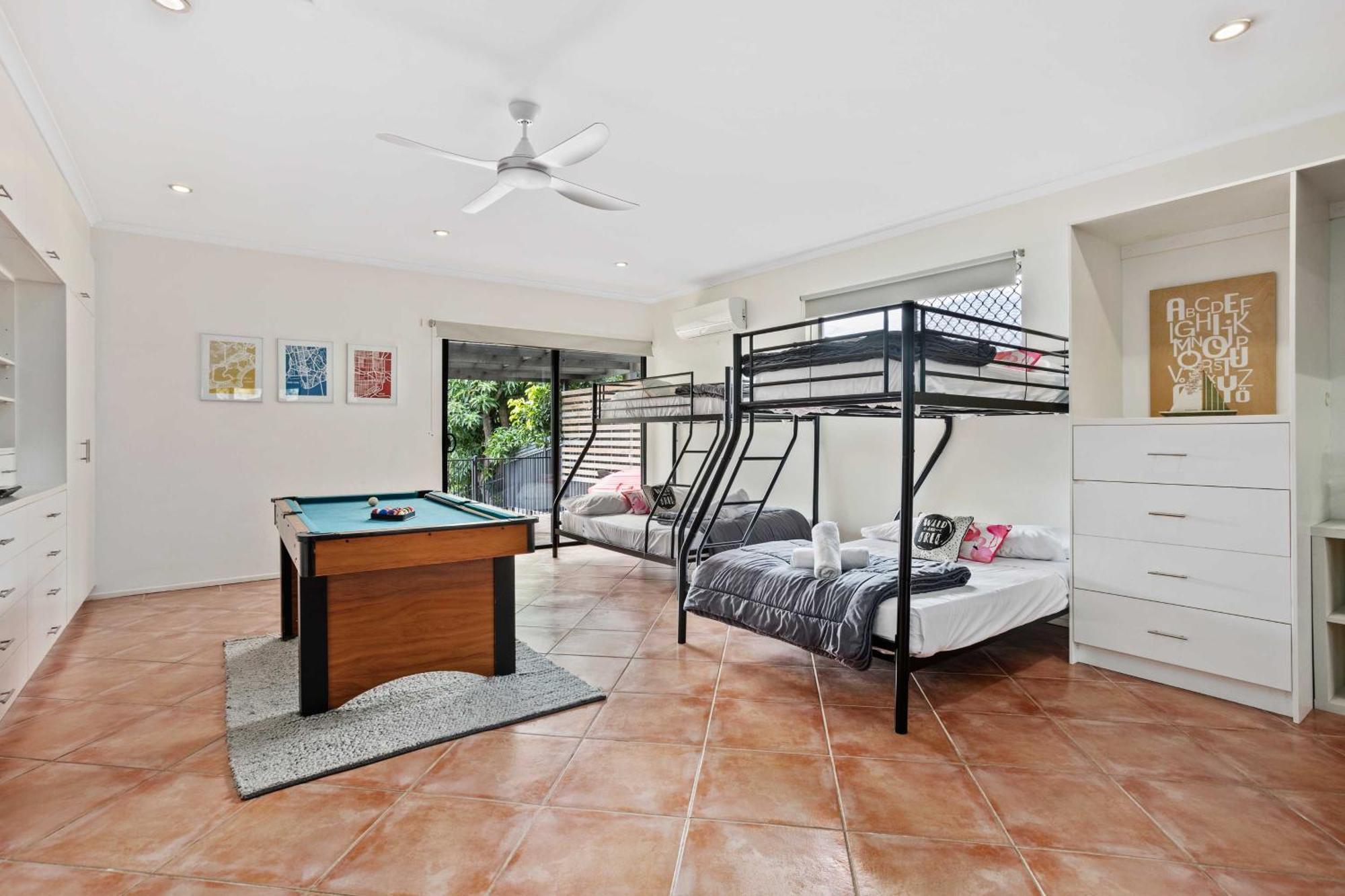 Holiday home Perfect Family Retreat *