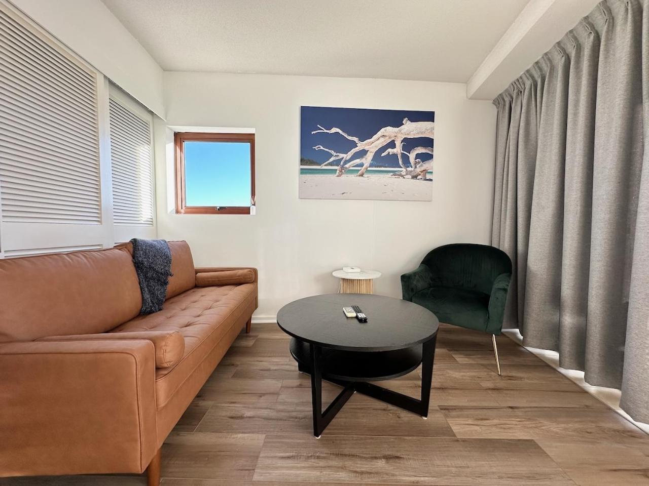 Broadbeach 600 Gold Coast