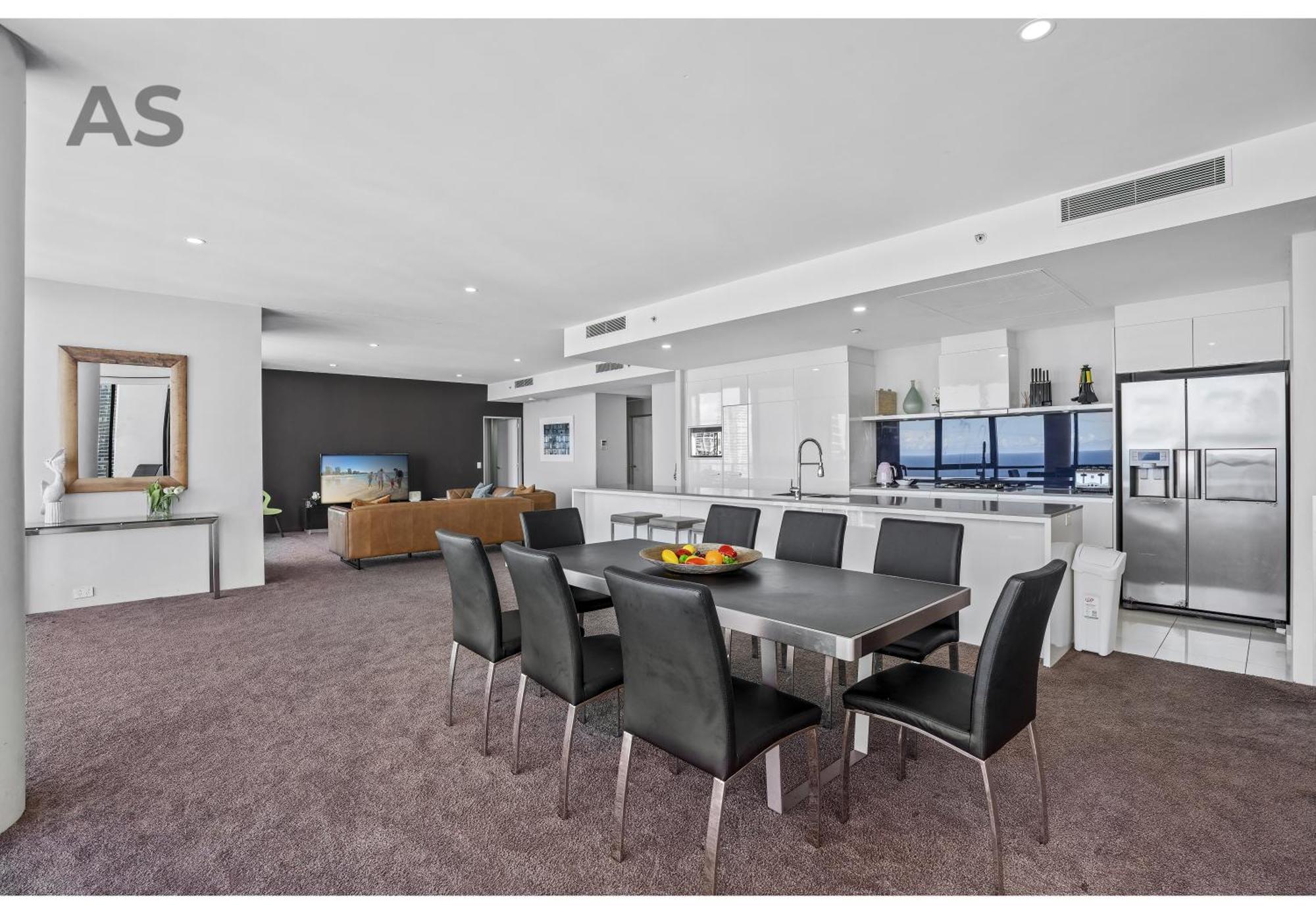 Circle On Cavill - Private - Apartment Gold Coast