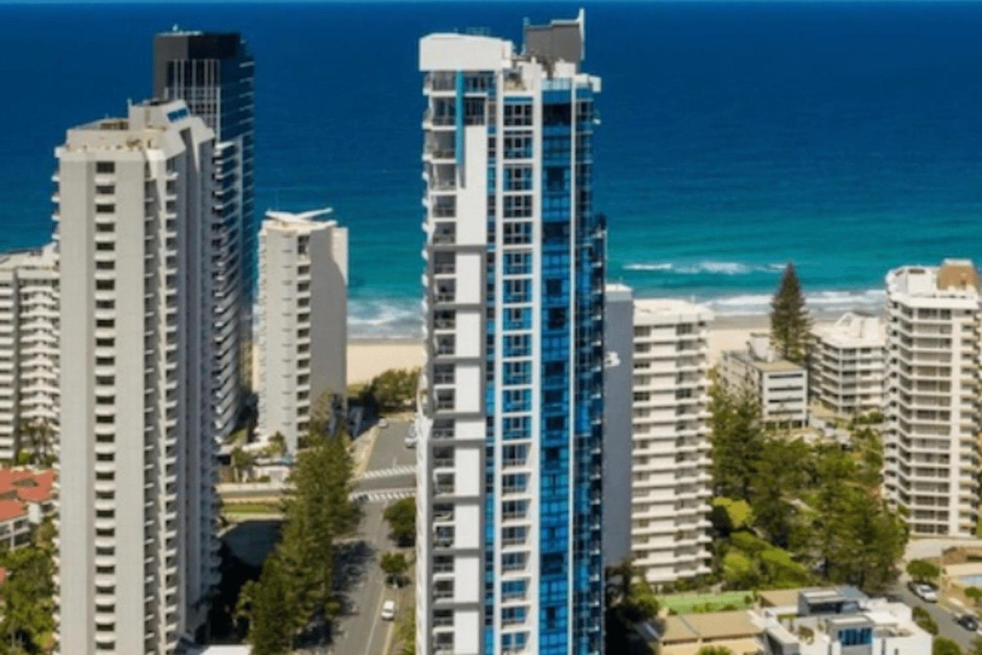 Apartment Artique 3 Bedroom Close To The - Coasthm *