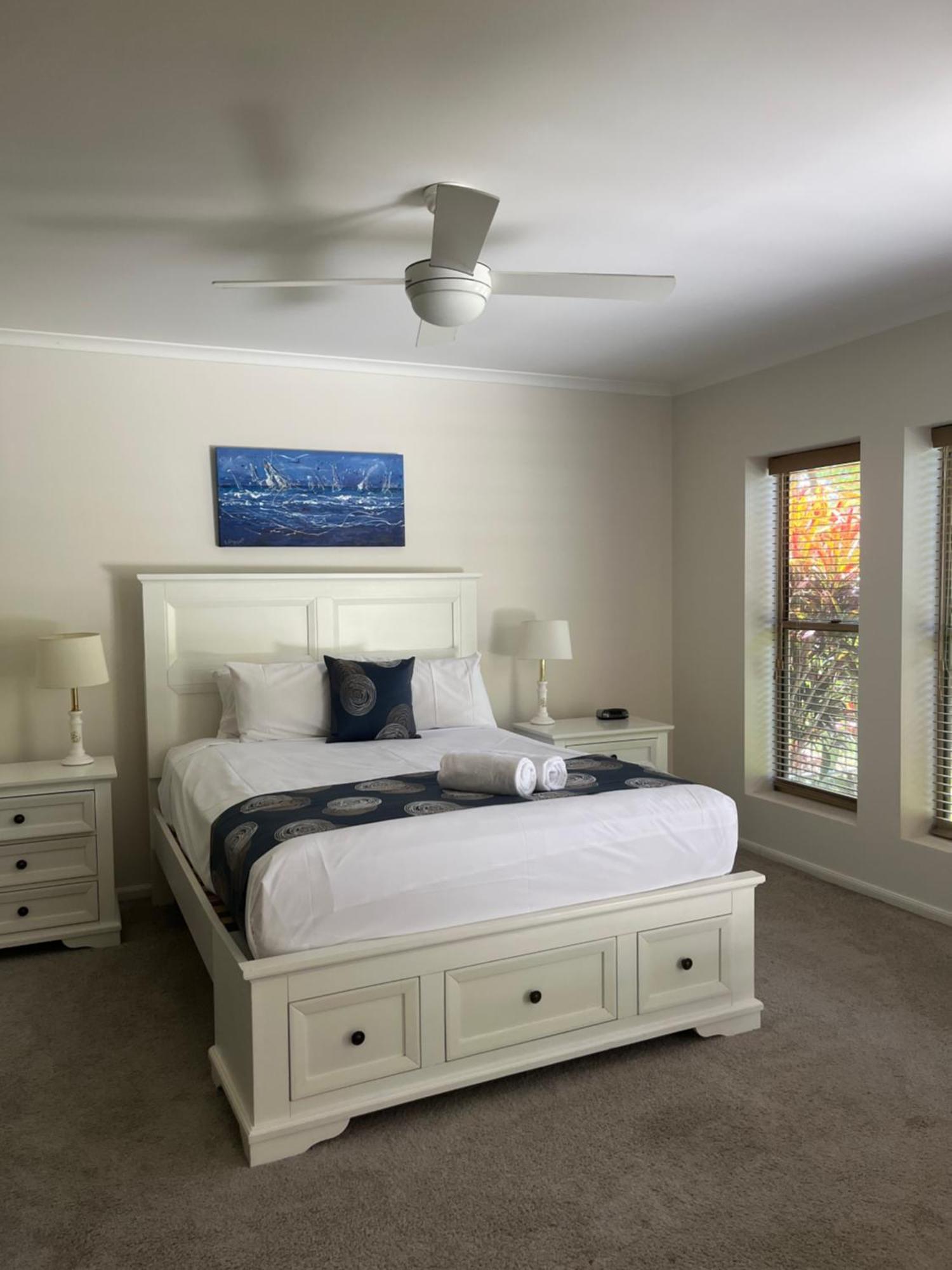 Aparthotel The Village At Burleigh 4*