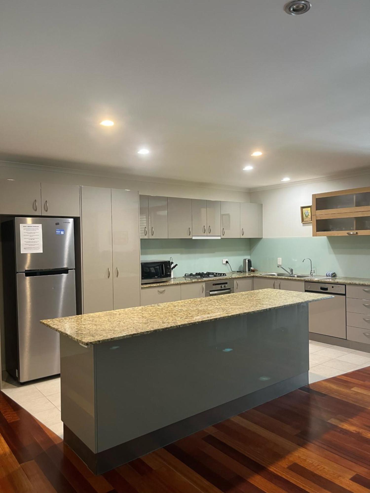 Aparthotel The Village At Burleigh Gold Coast