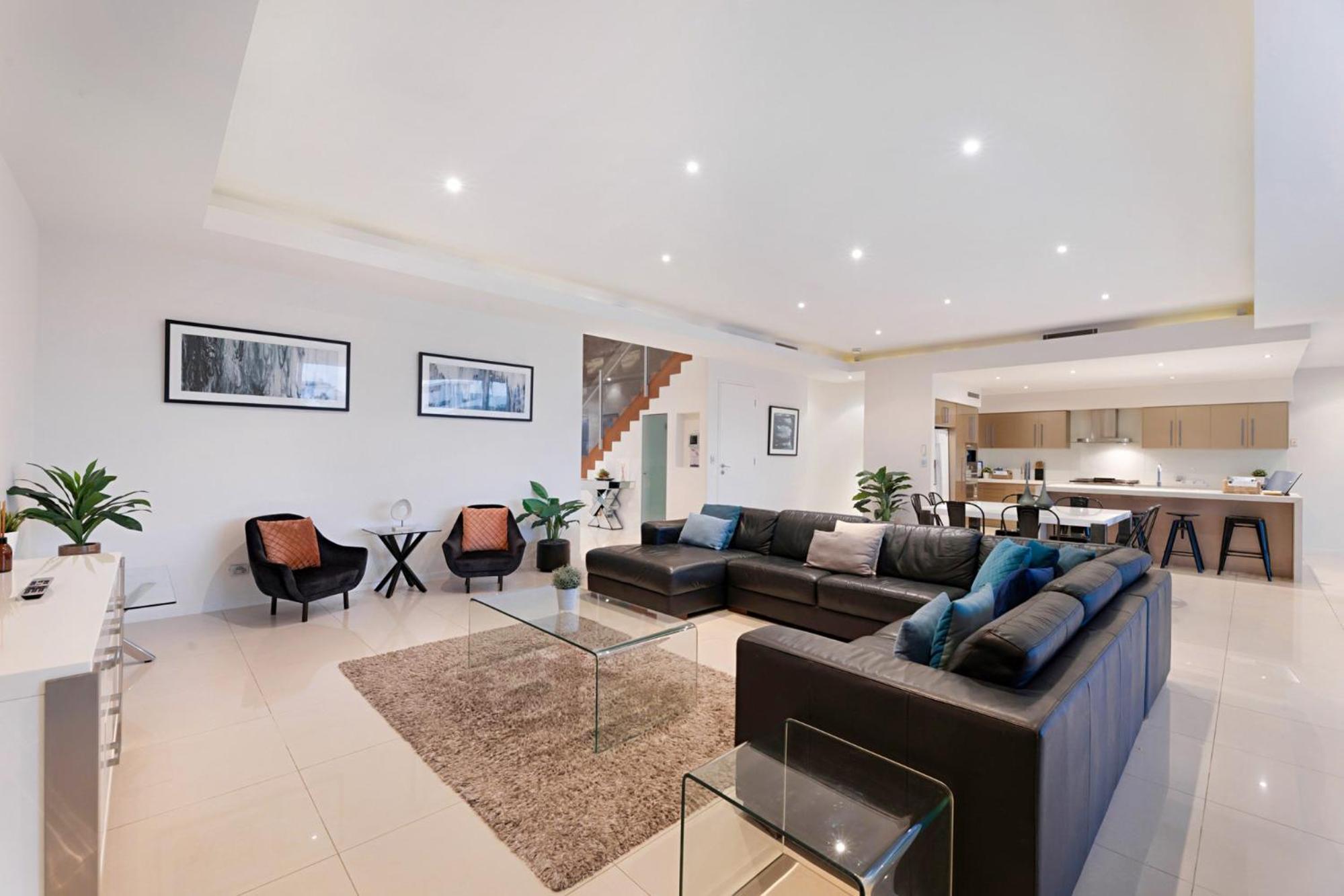 Opulence On Broadbeach Holiday home
