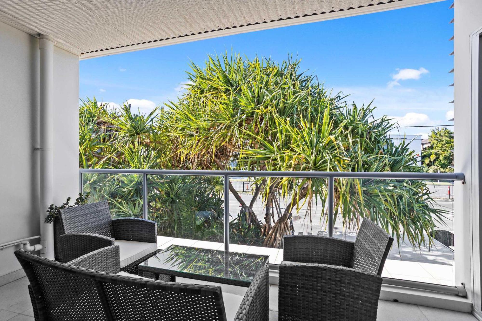 Relax In Luxury At Sunrise Cove