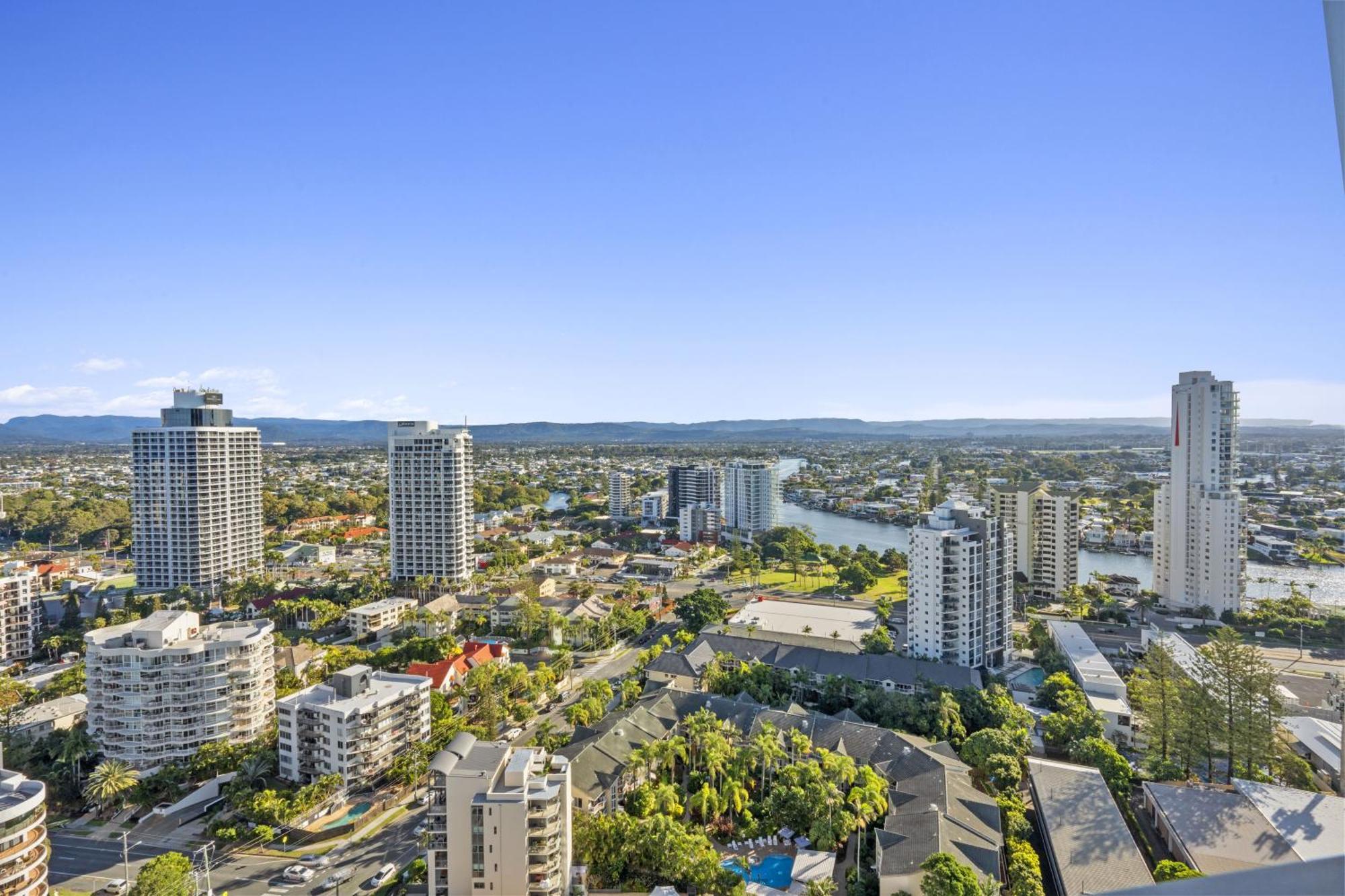 Apartment Luxury Units At The Jewel Residences - Q Gold Coast