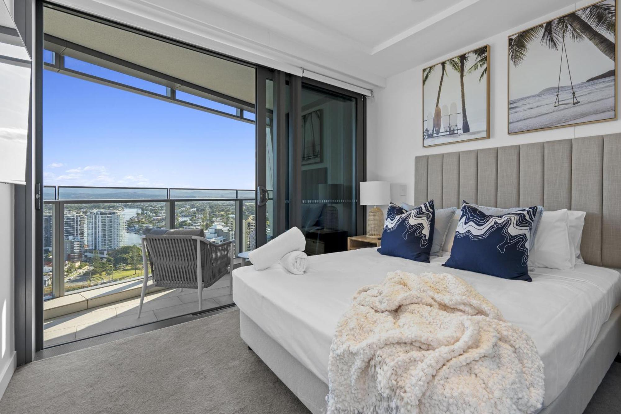 Luxury Units At The Jewel Residences - Q