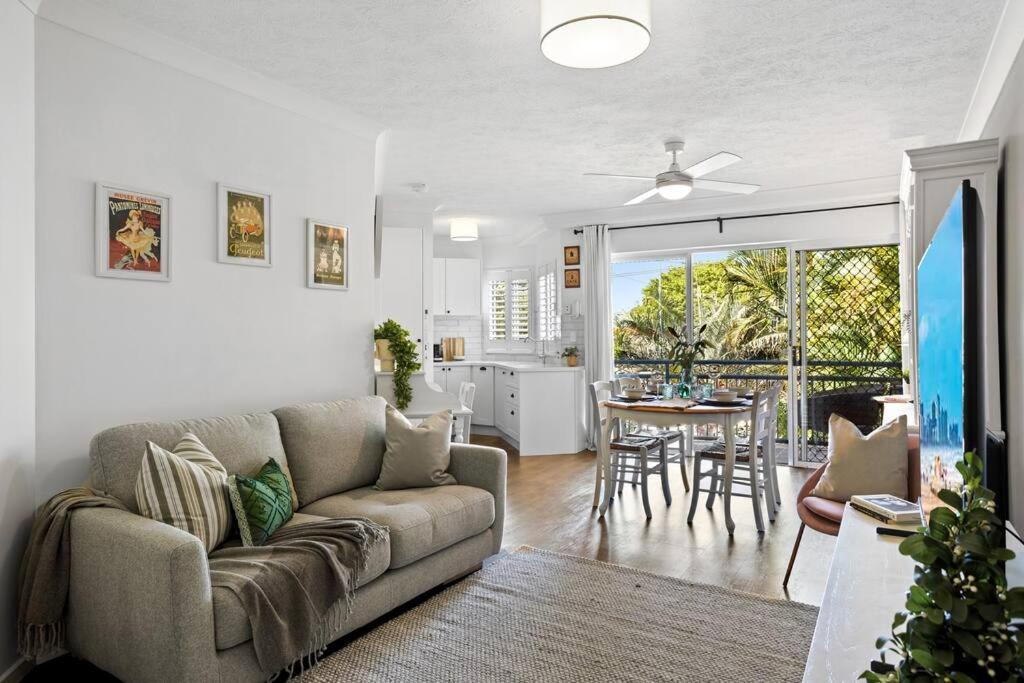 Apartamento Coastal 1-bed With Pool & Tennis Court
