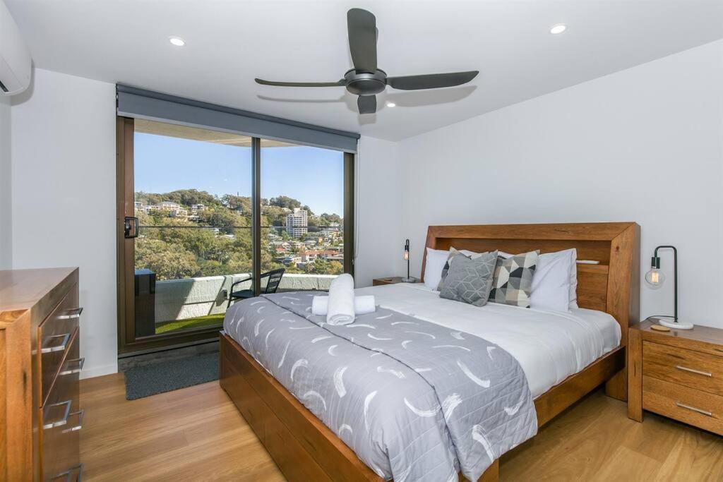 Bliss By The Sea - Absolute Beachside Luxury Apartment Gold Coast