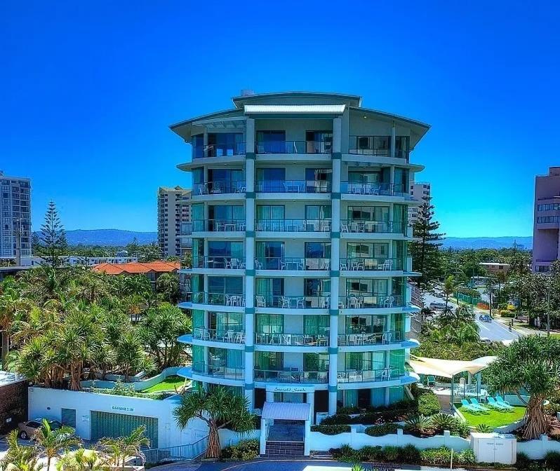 Floor Unit With Access Apartment Gold Coast