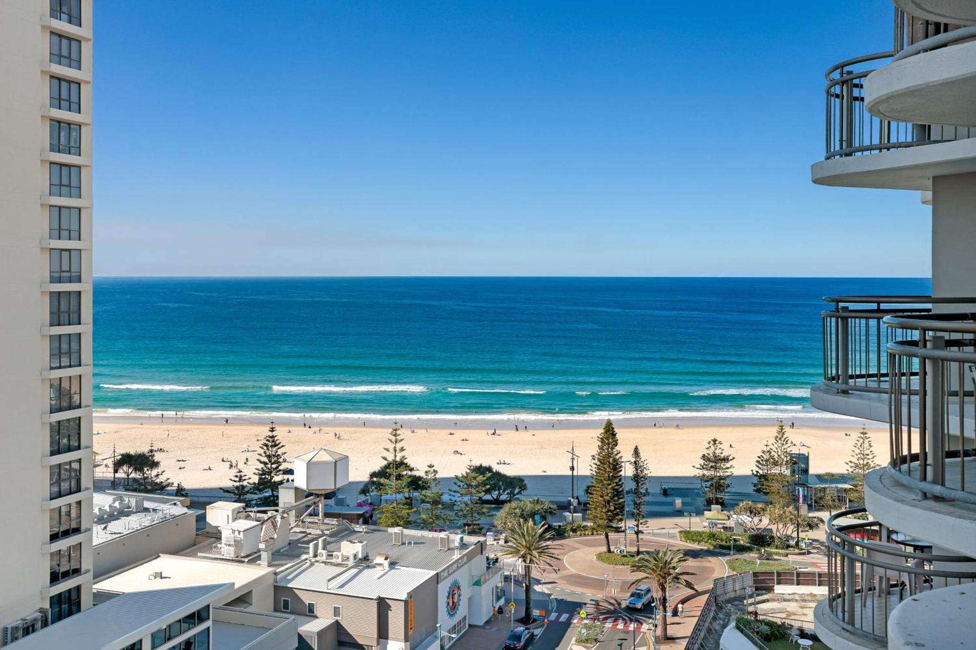 Unit 2 - Spectacular Sea Views In Surfers Paradise Apartment *