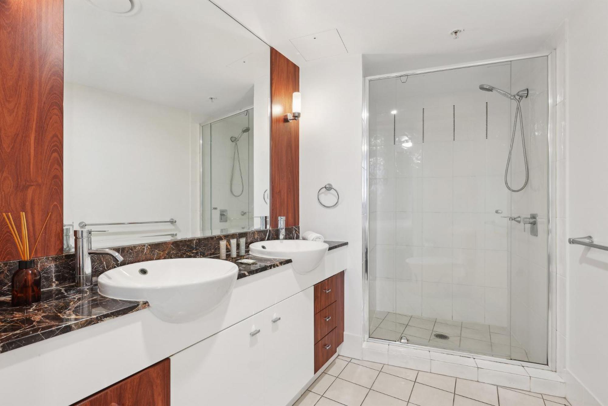 Beachside 2-bed With Parking, Pools, Spa, Gym, Bbq Apartamento Gold Coast