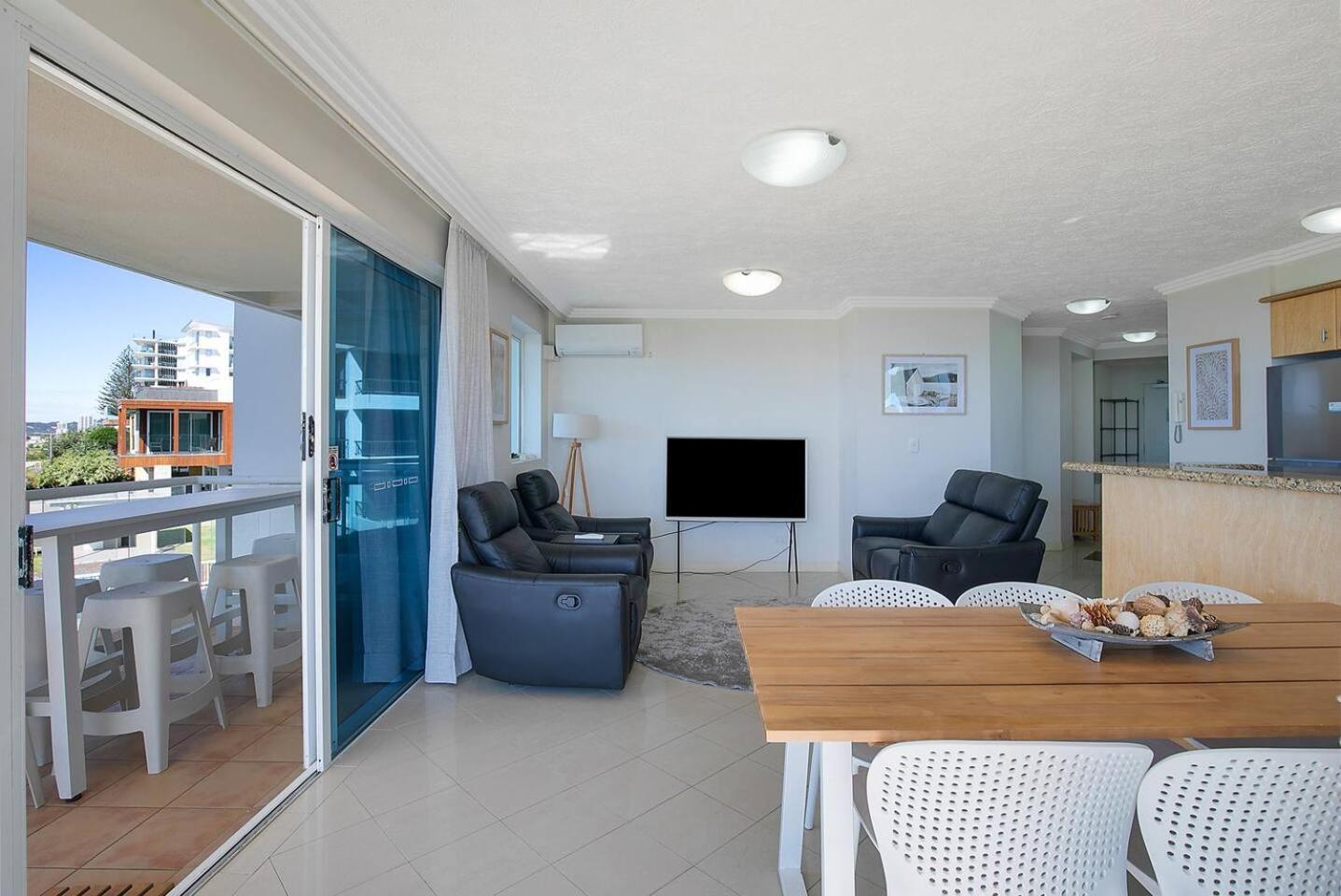 Apartment 'oceanview Oasis' Family-friendly Palm Retreat *