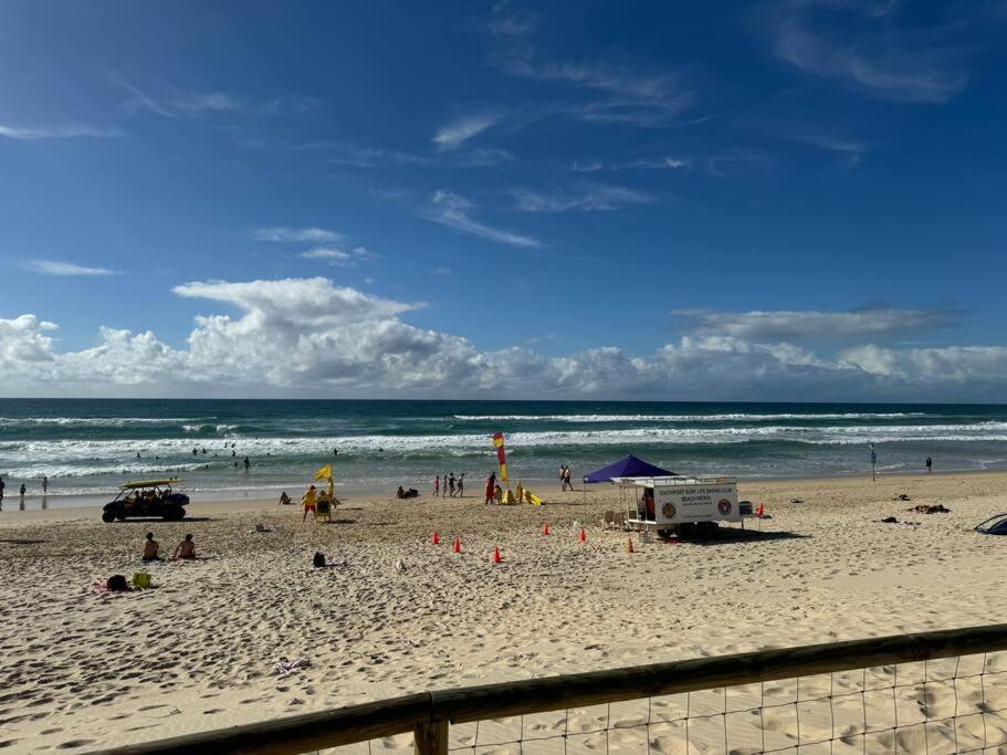 Front Oasis With Private Courtyard Apartment Gold Coast