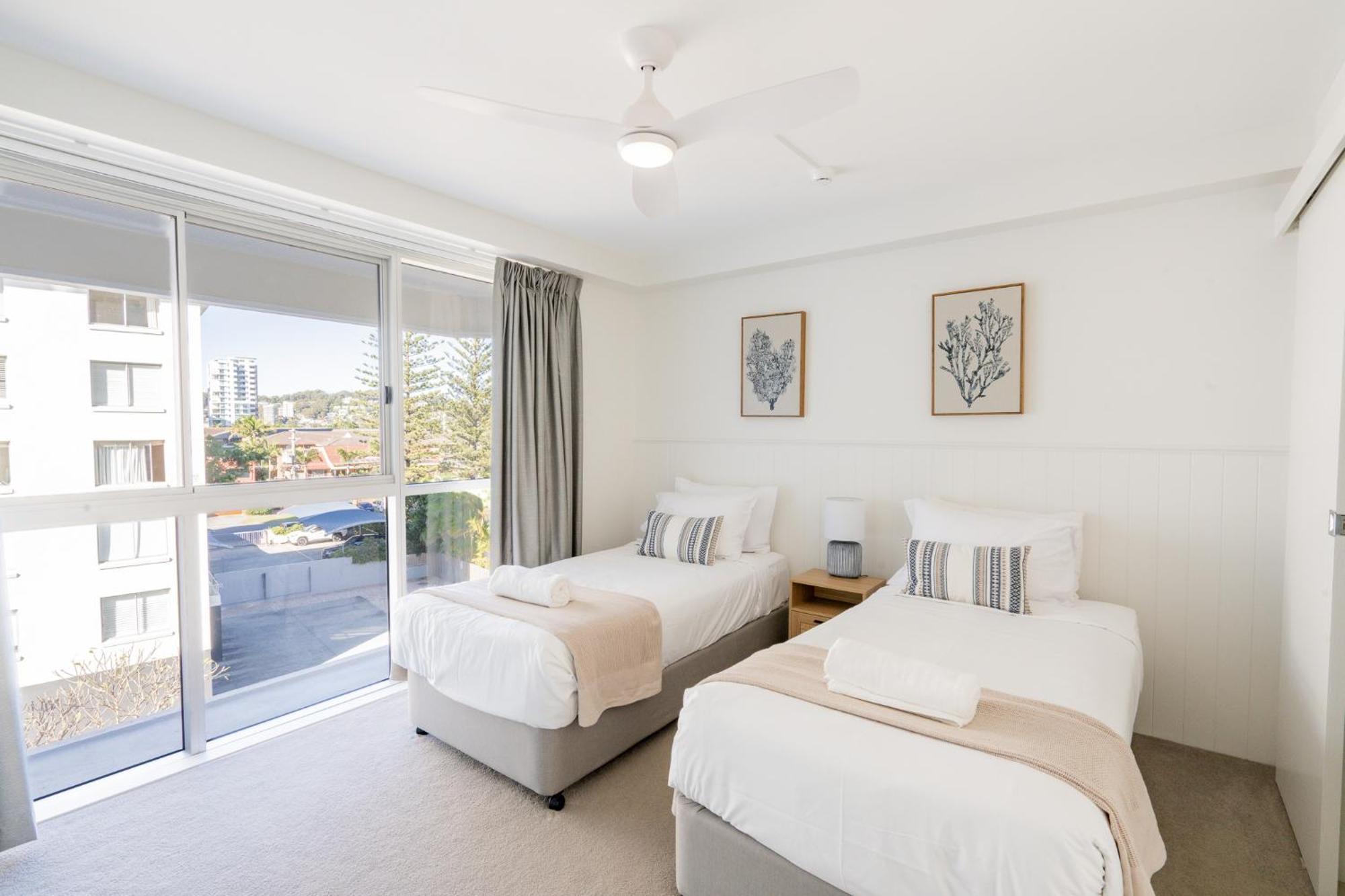Aparthotel Cashelmara Beachfront