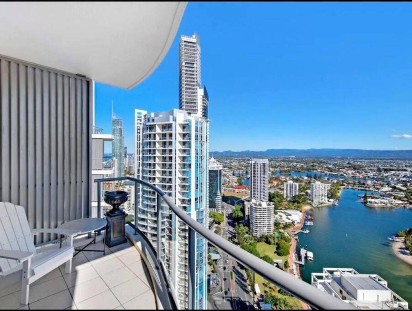 Elevated Luxe On Level 36 *