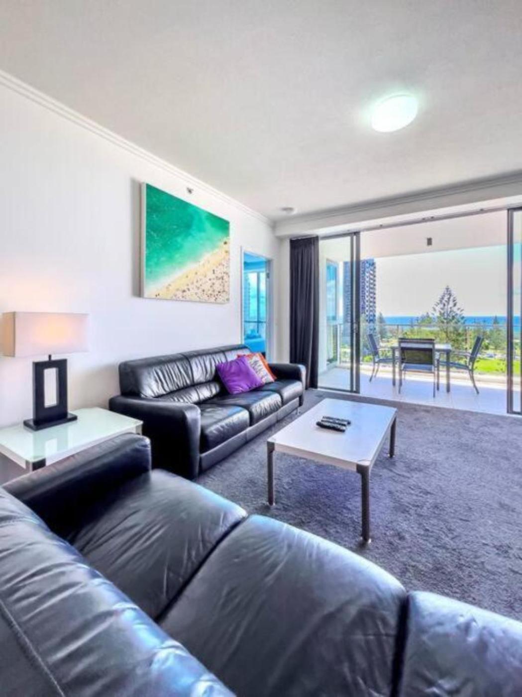 Beachfront Bliss Spot Apartment Gold Coast