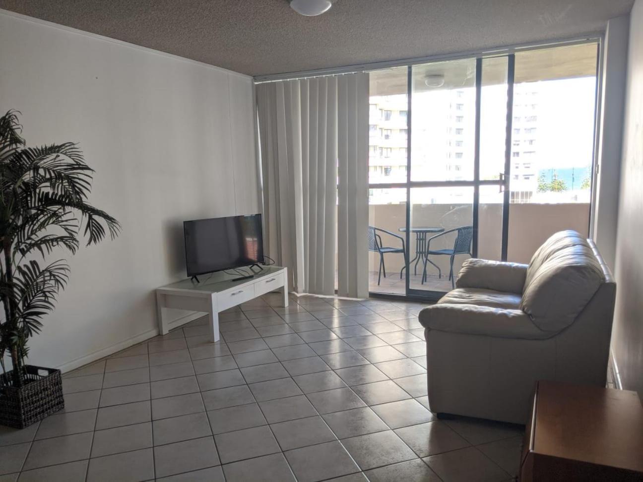 Apartment Surfers Private Gold Coast
