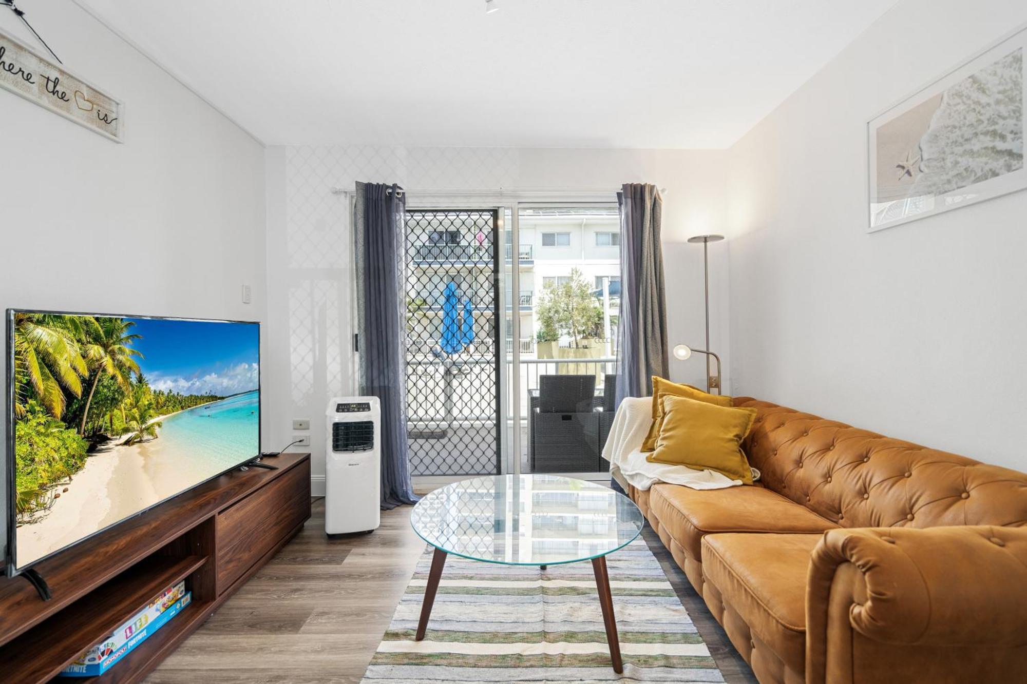 The Midtown - Modern Oasis With Ev Charging Pool Netflix *