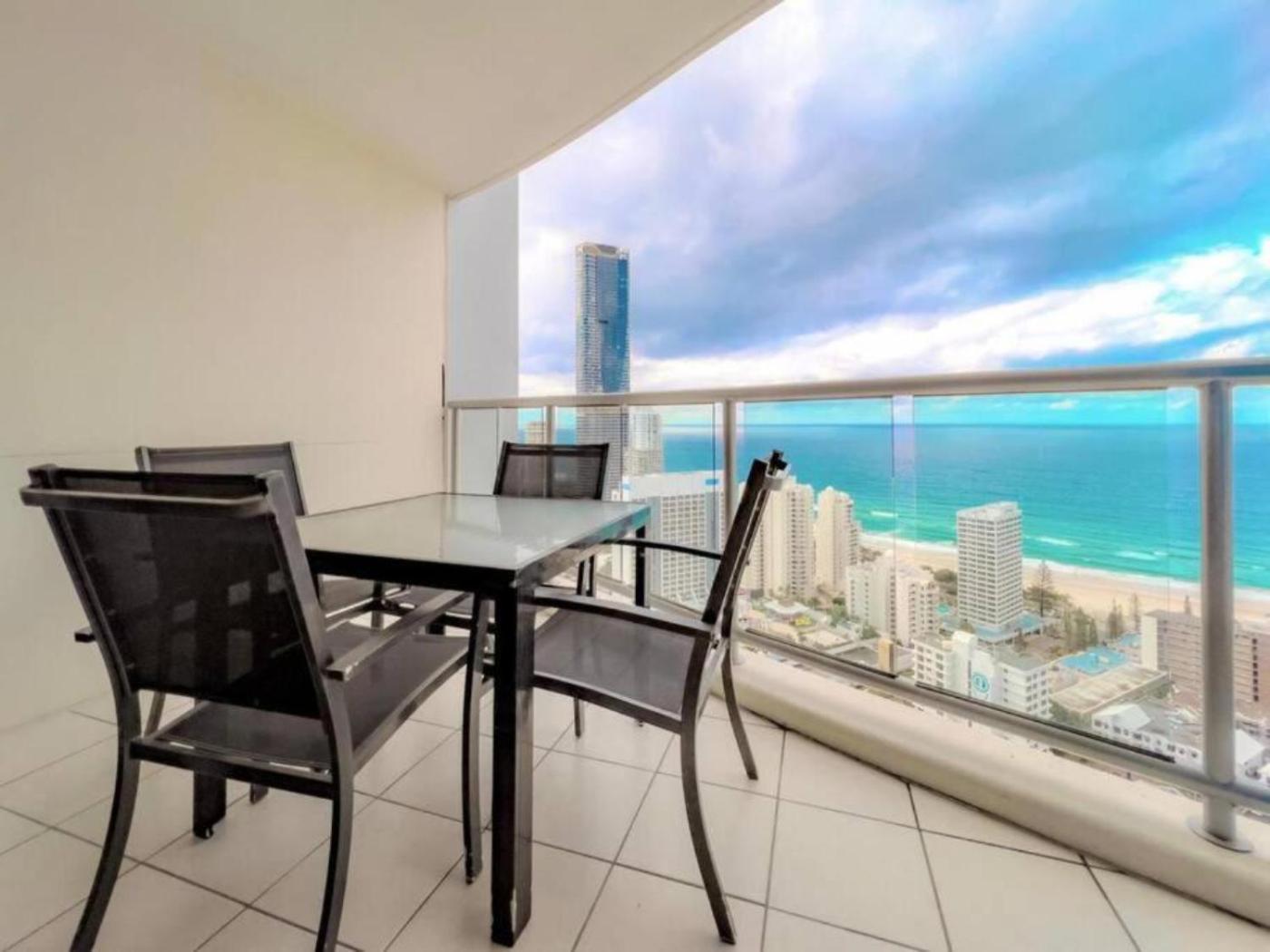 Cloud9 At Chevron Towers