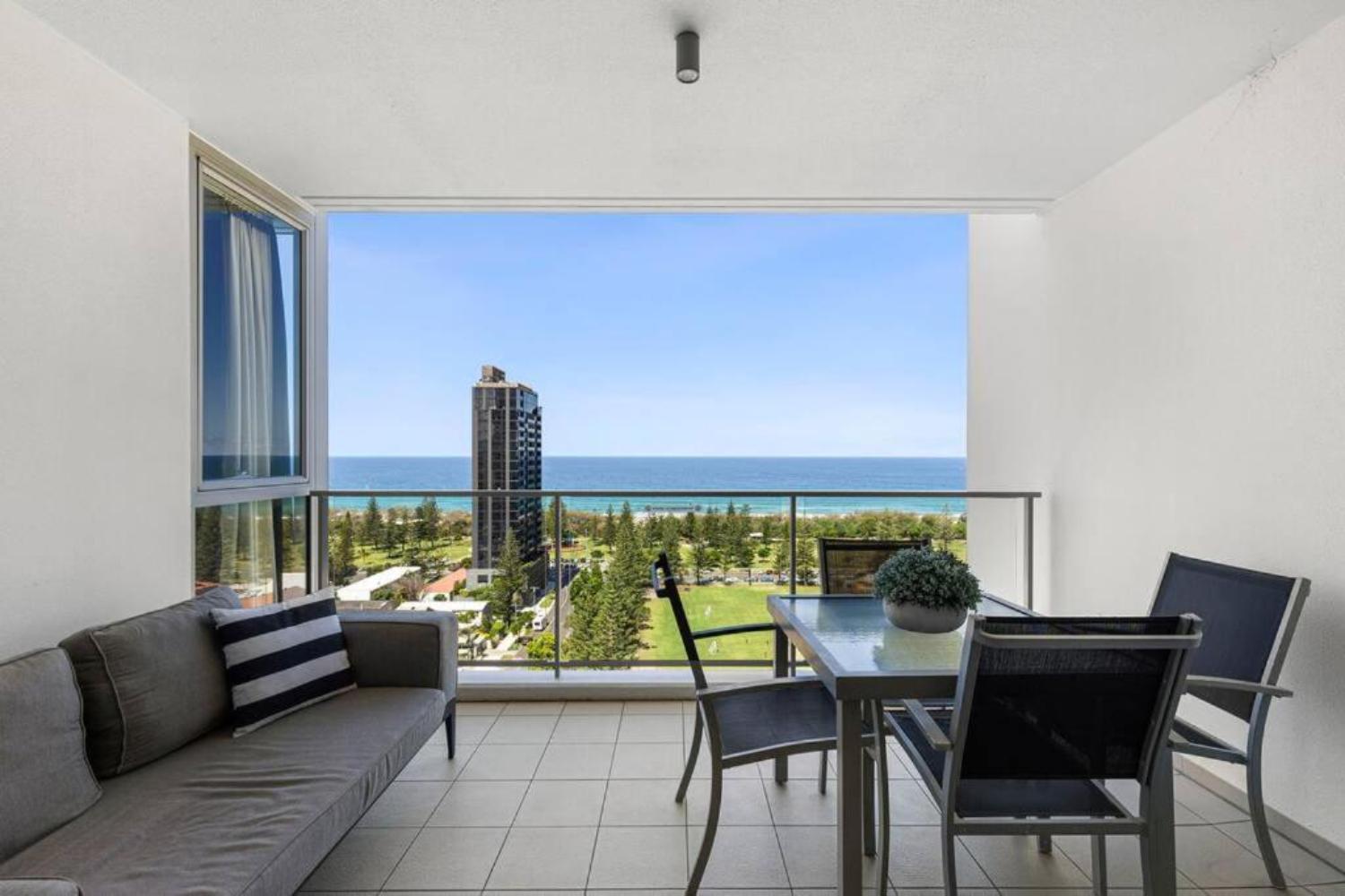 Beachfront Ocean Oasis Escape *