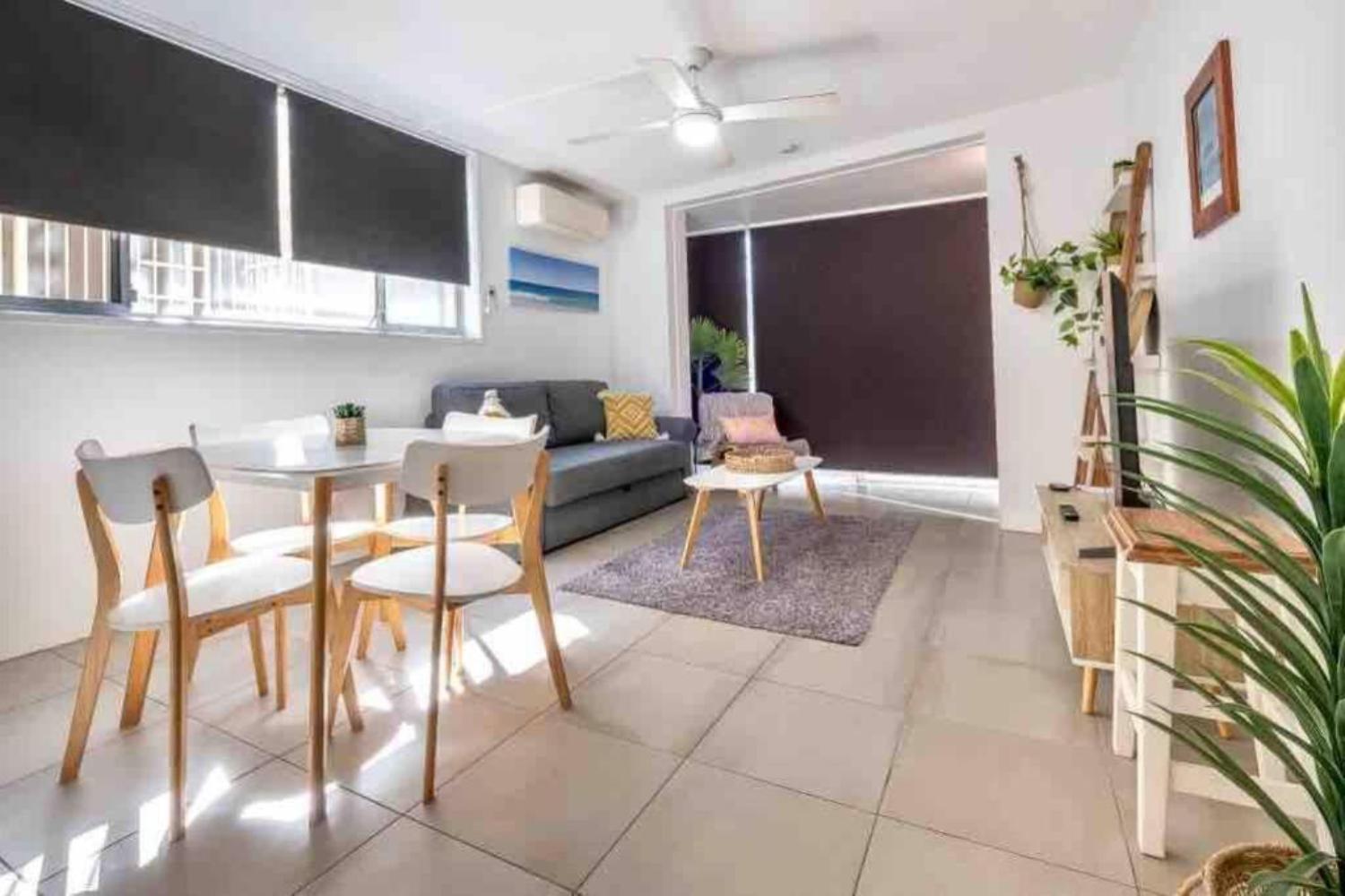 Apartment North Burleigh Miami Ocean Escape Gold Coast