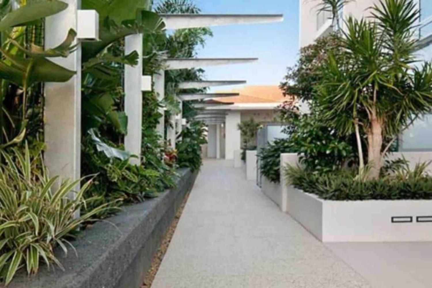 Ocean Whisper Broadbeach *