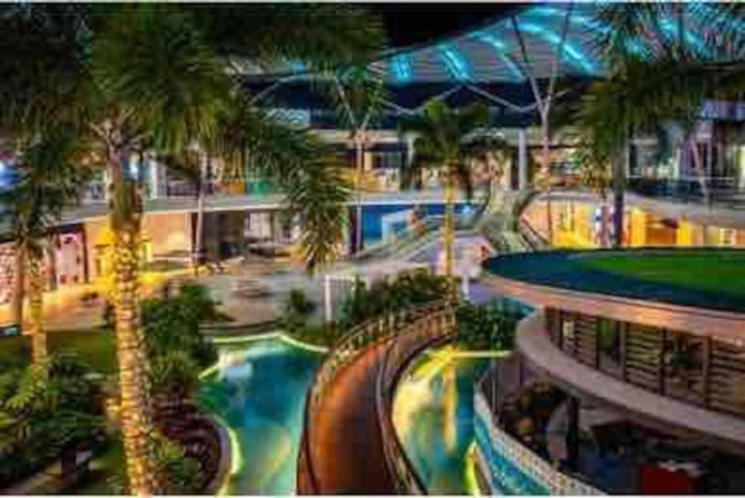 Apartment Ocean Whisper Broadbeach Gold Coast