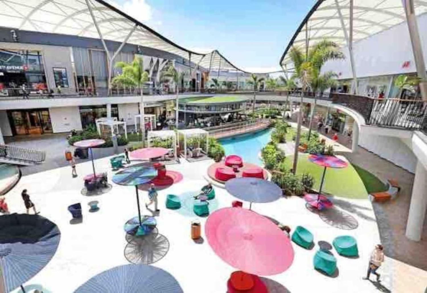 Ocean Whisper Broadbeach Apartment