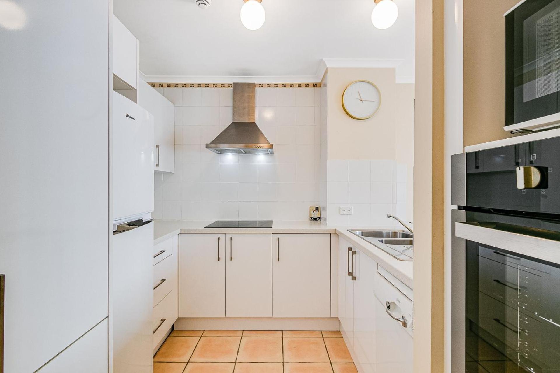 Bay Unit 35 * Gold Coast