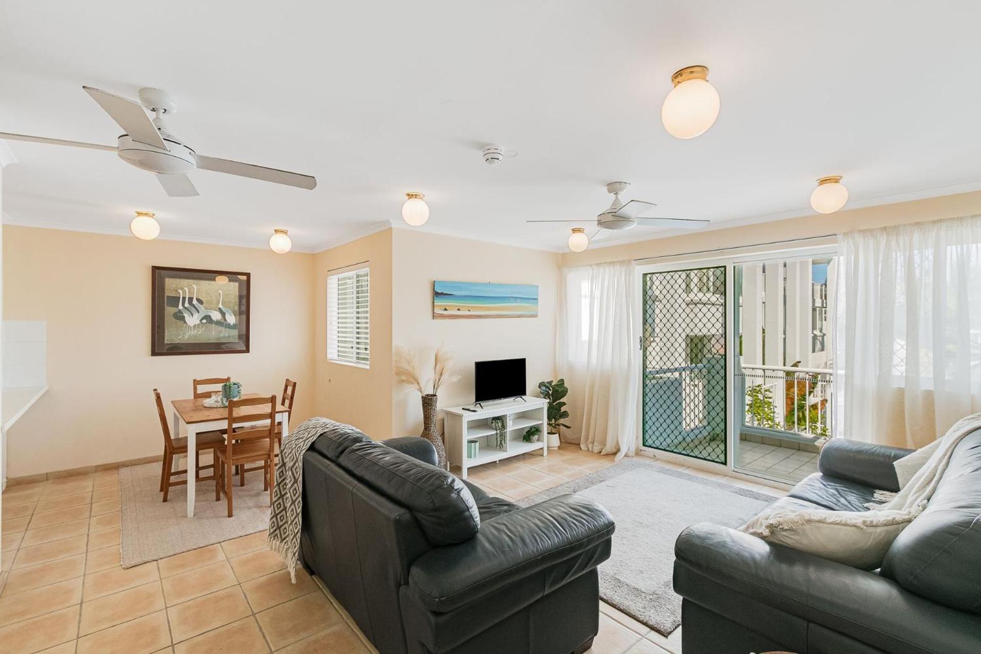 Bay Unit 35 * Gold Coast