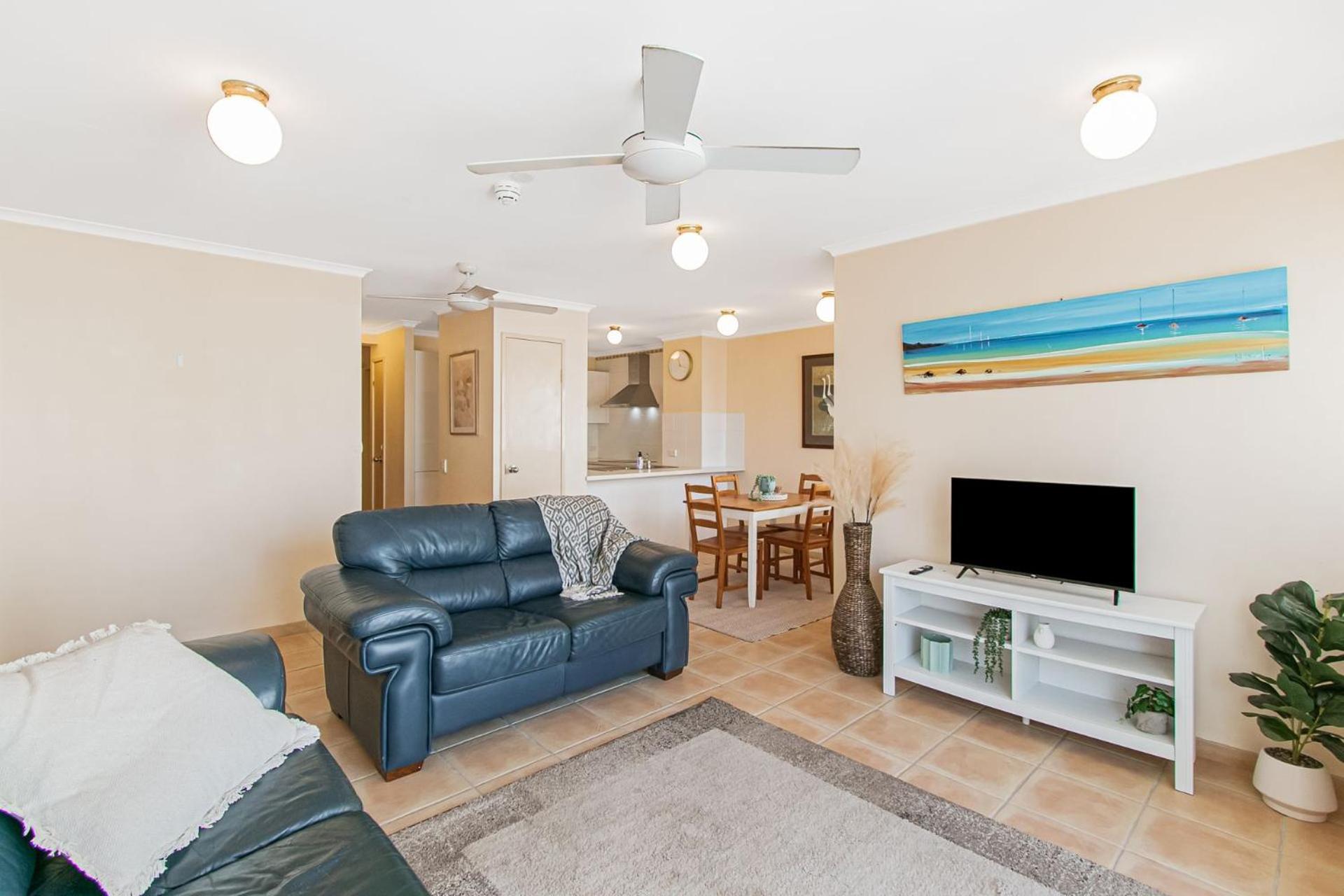 Apartment Bay Unit 35