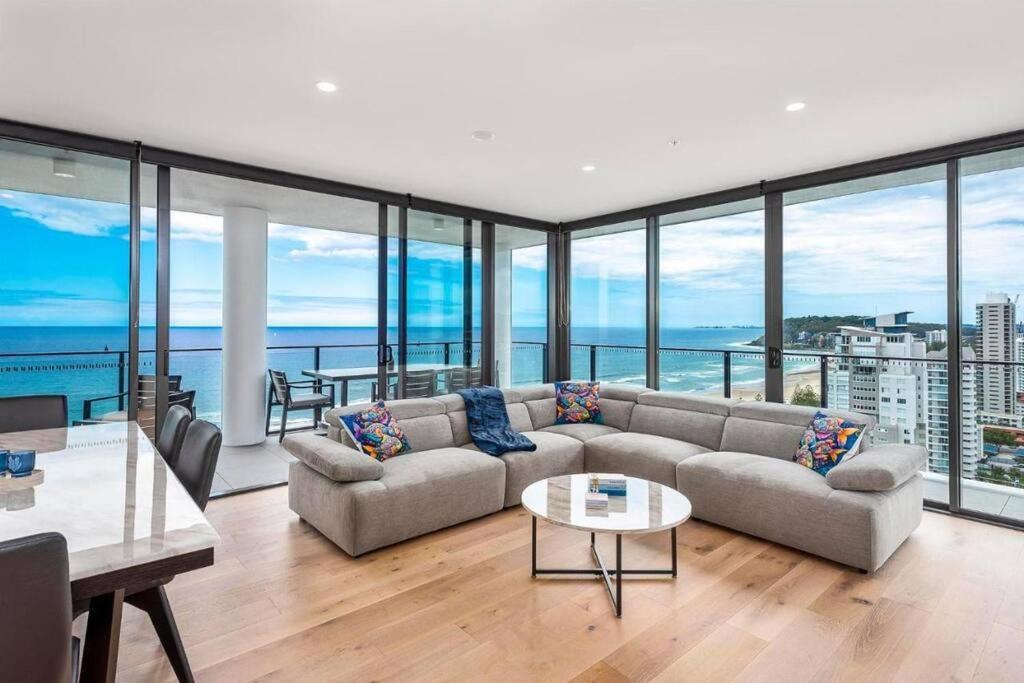 Luxury 3 Bedroom High Floor Ocean View