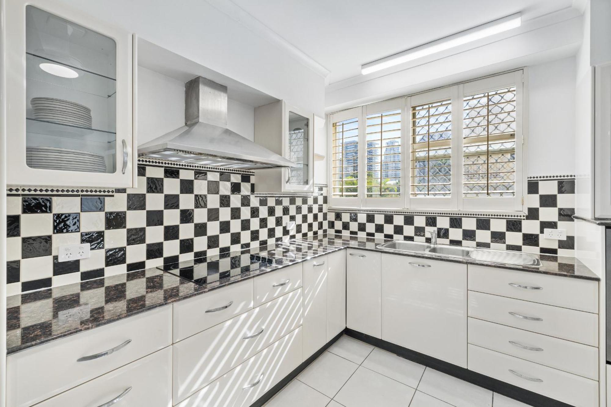 4bed2bath Ocean Breeze Getaway - Pacific St Gem Apartment