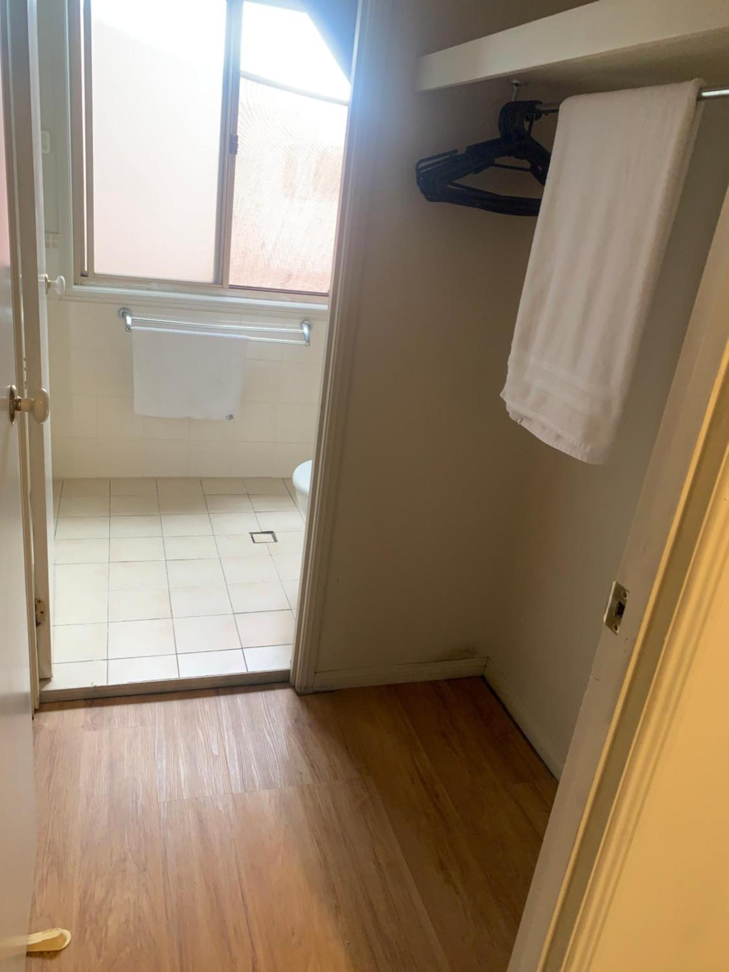 Homestay Sky Bnb Room With Own Bathroom