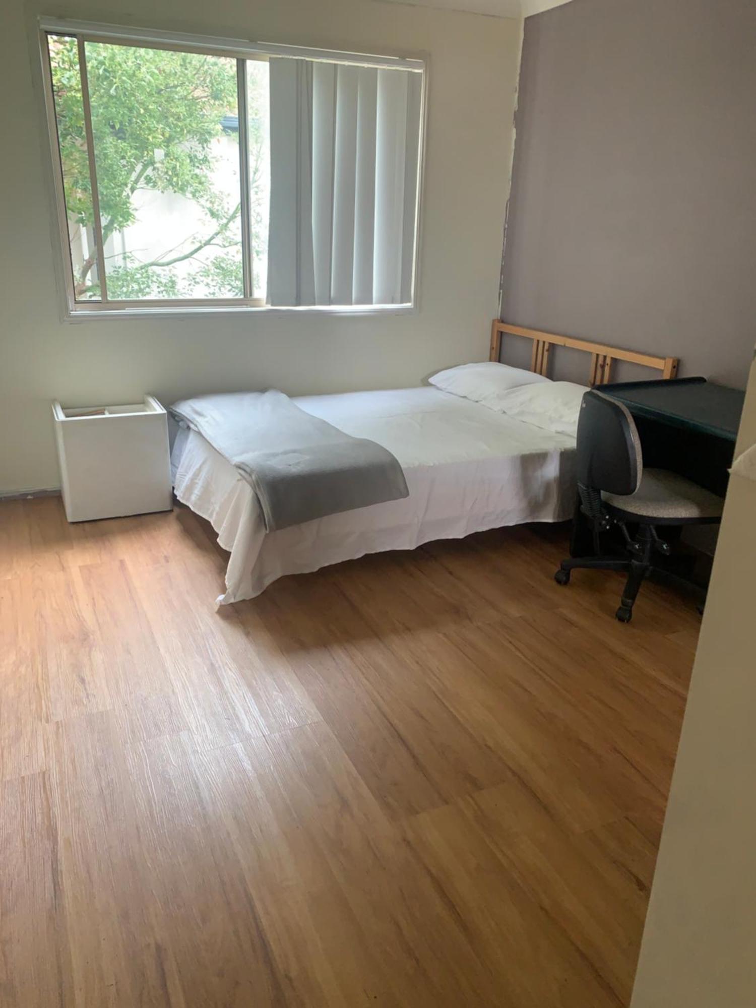 Sky Bnb Room With Own Bathroom * Gold Coast