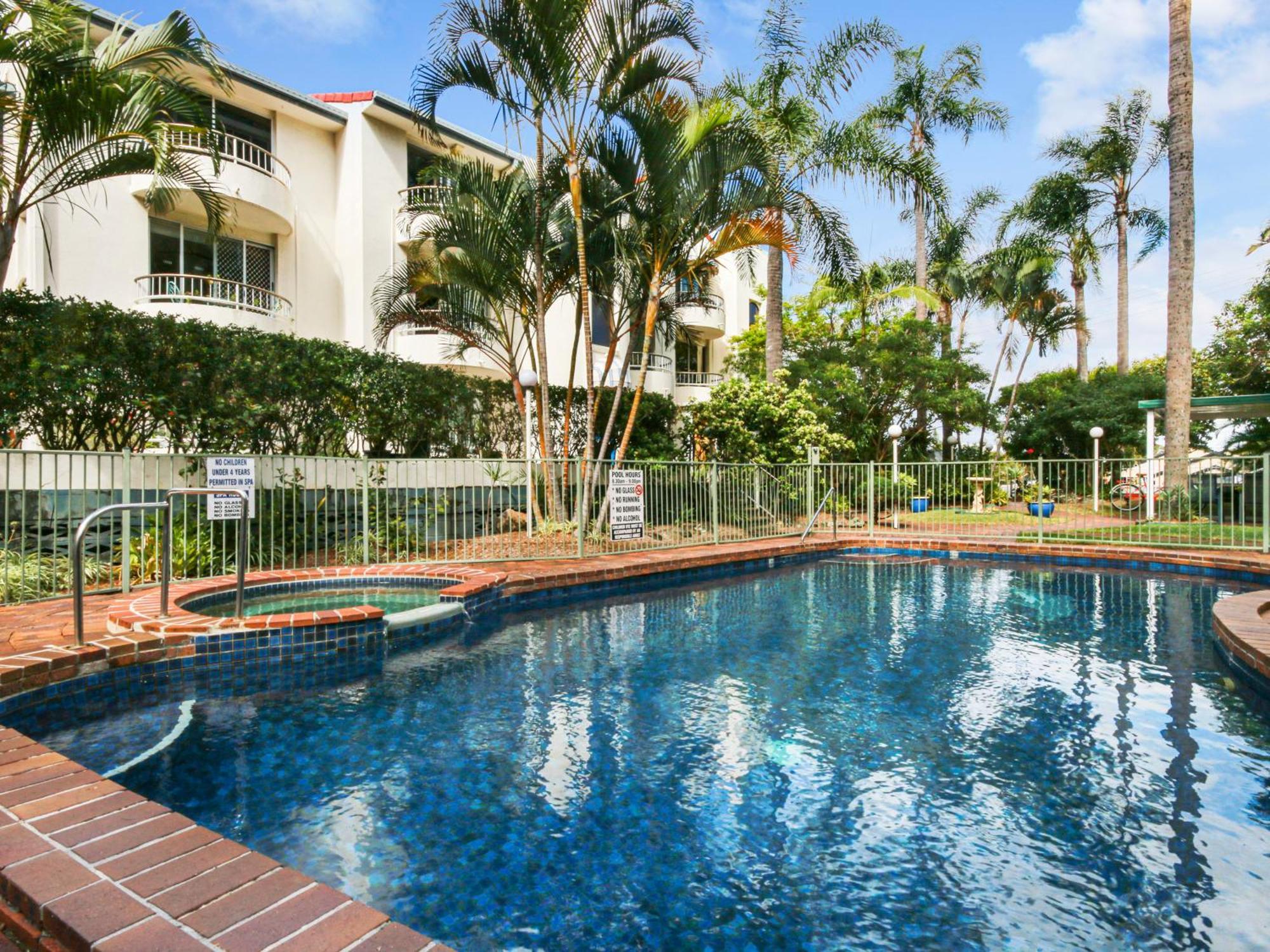 Superb 1 Bedroom Near The * Gold Coast