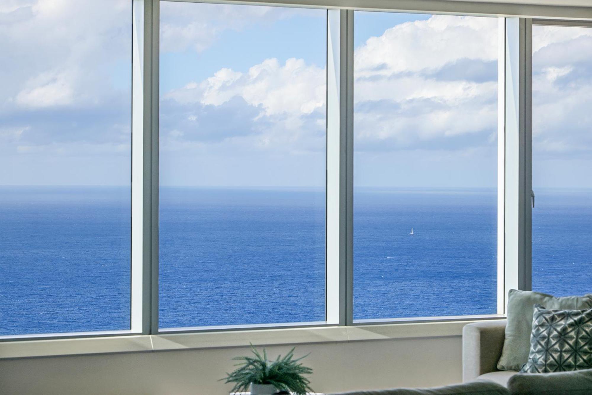 Apartment Designer At Q1 - Gclr Gold Coast