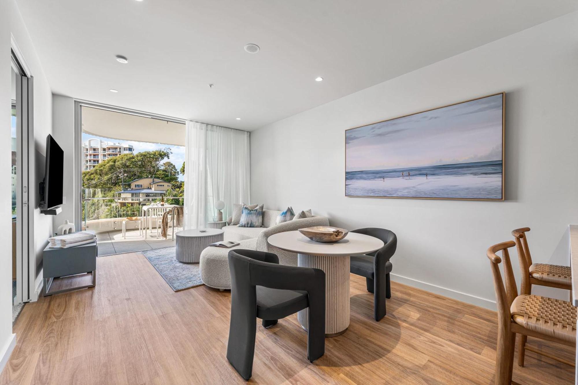 Apartment Kirra Soleil