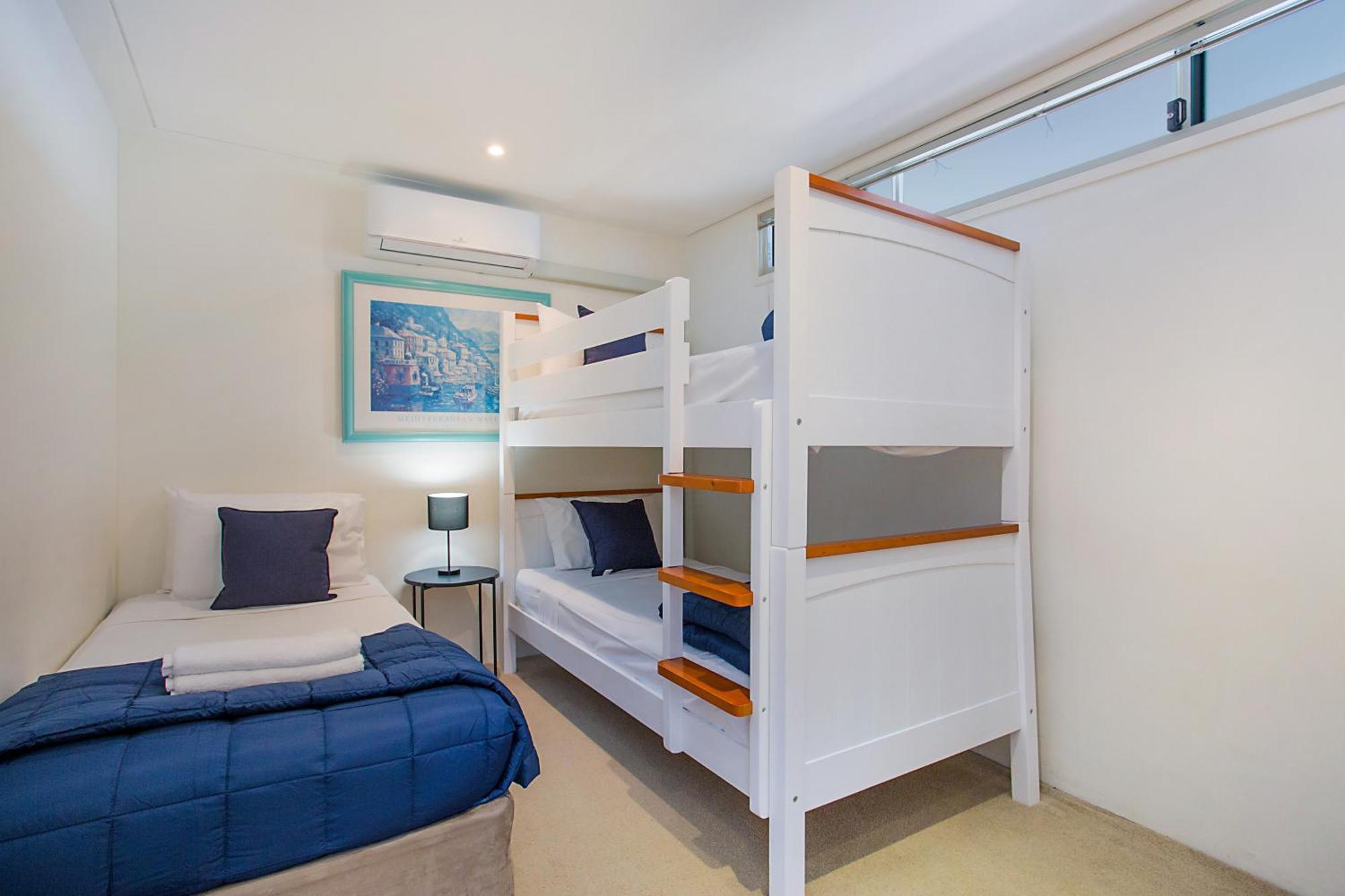 Peninsula Managed By Gchs Apartment Gold Coast