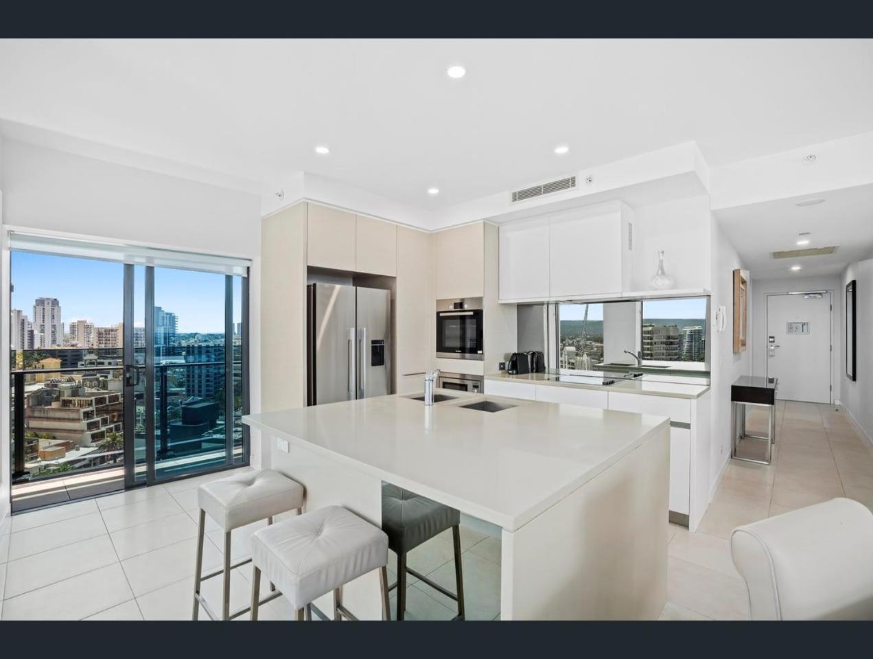 Apartment Soul Surfers Paradise: Oceanview Oasis Gold Coast