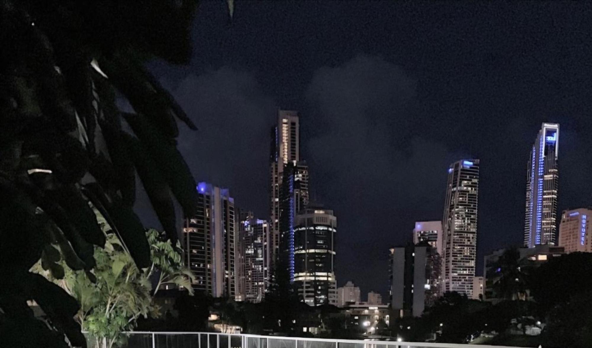 Superior Penthouse In Surfers Paradise On The Gold Coast