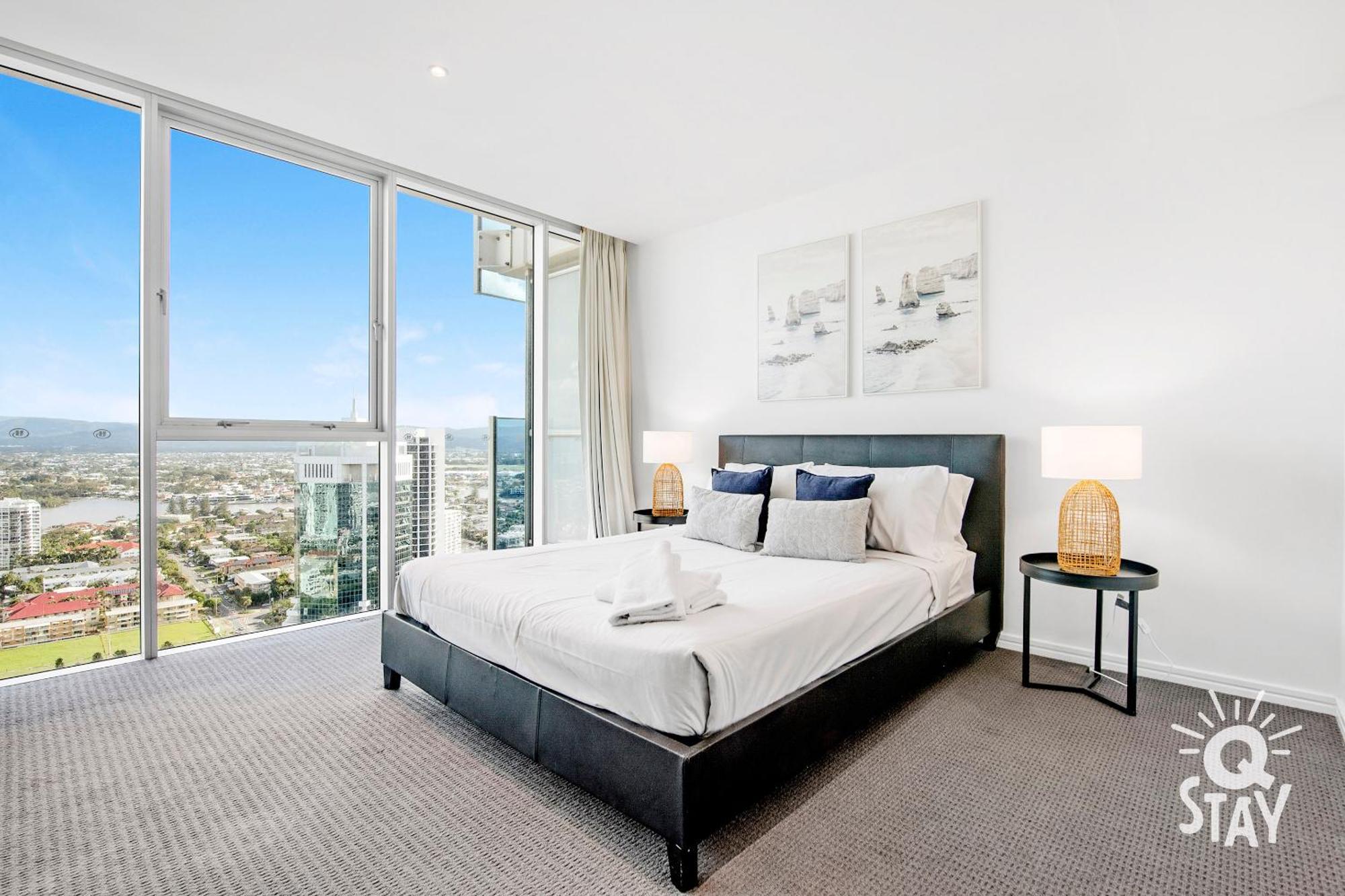 Apartment 3 Bedroom Ocean Views On Level 29 At The H'residences - Q