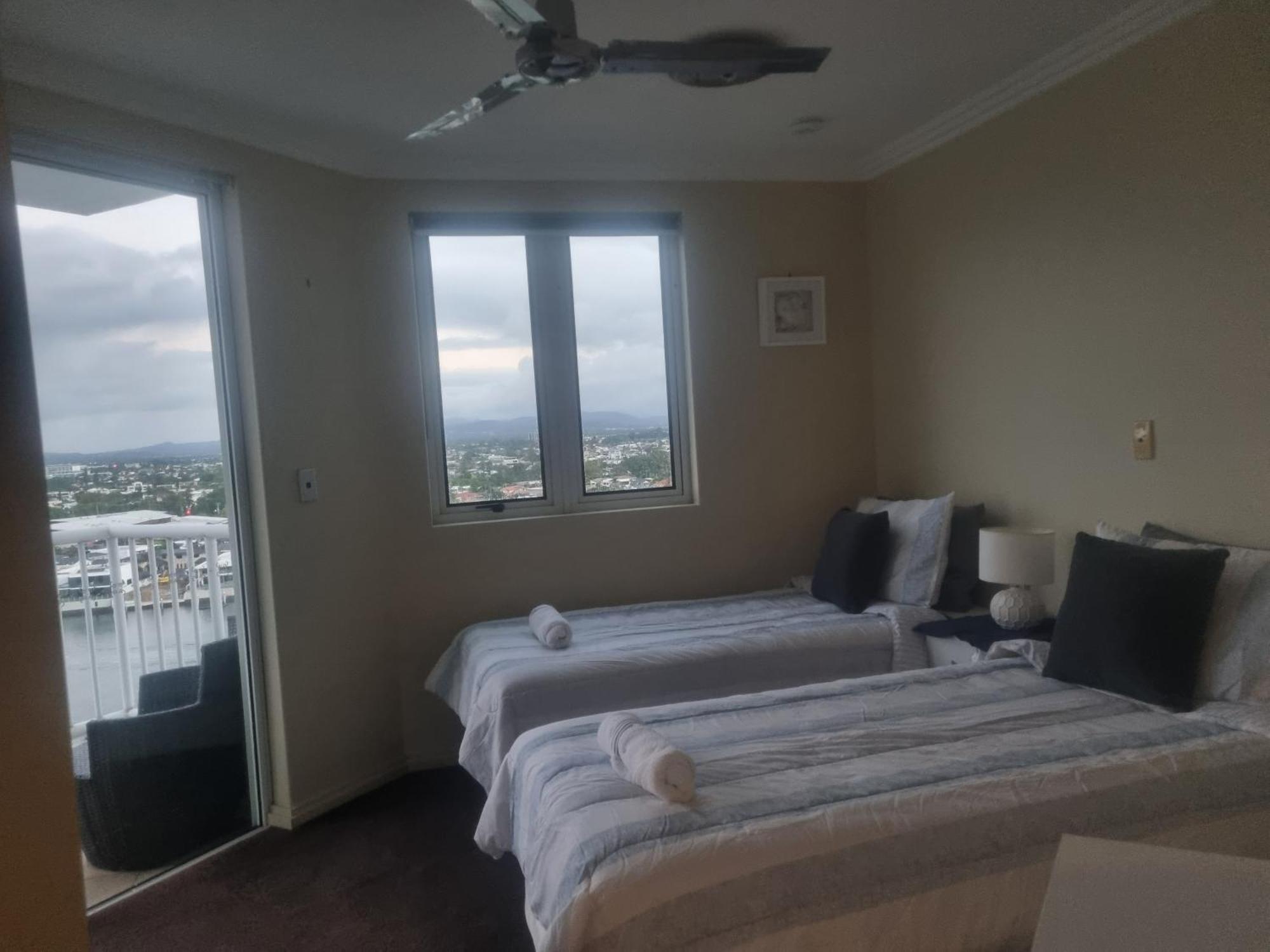 Superior Penthouse In Surfers Paradise On The Apartment *