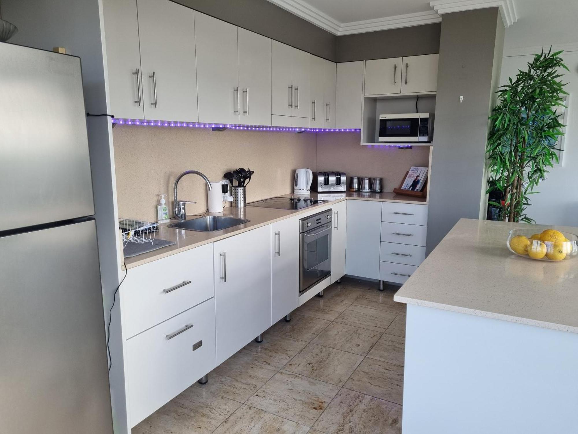 Superior Penthouse In Surfers Paradise On The Apartment