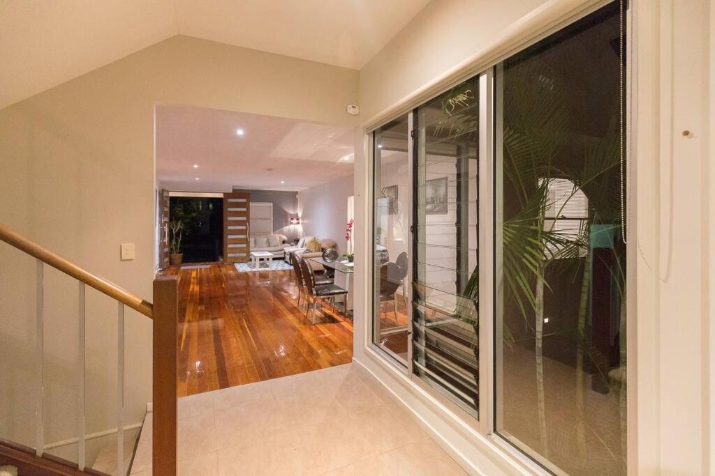 Holiday home The Palm In Heart Of Surfers Paradise *
