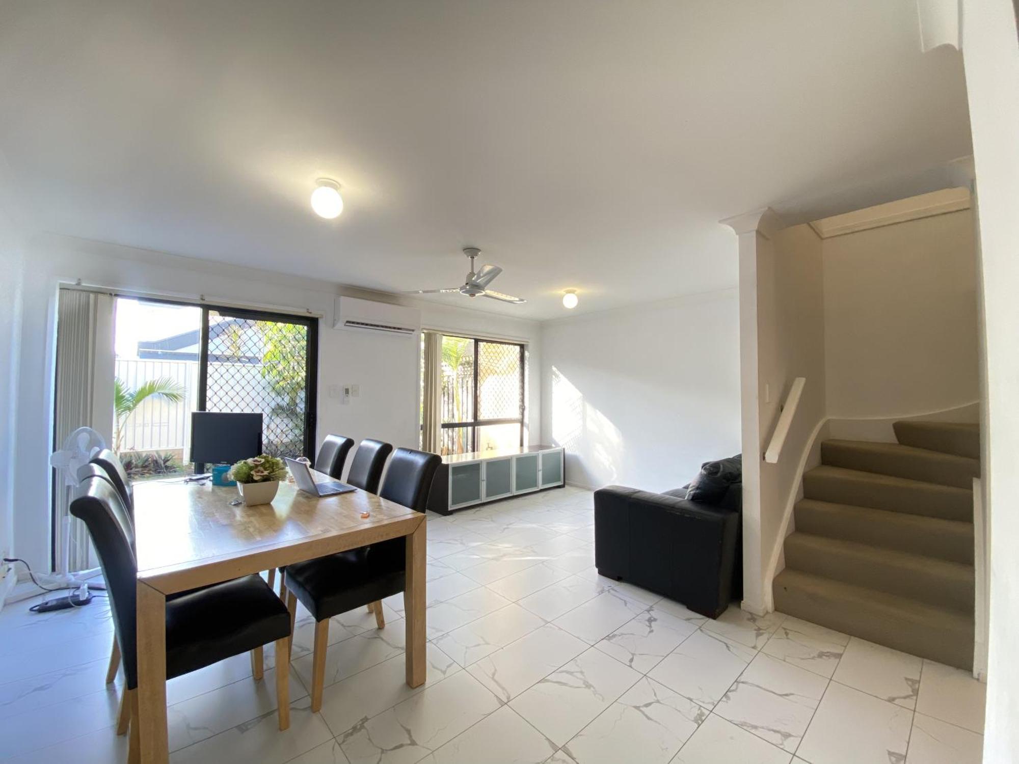 Homestay Cosy In Southport, Short Walk To Tram Stop
