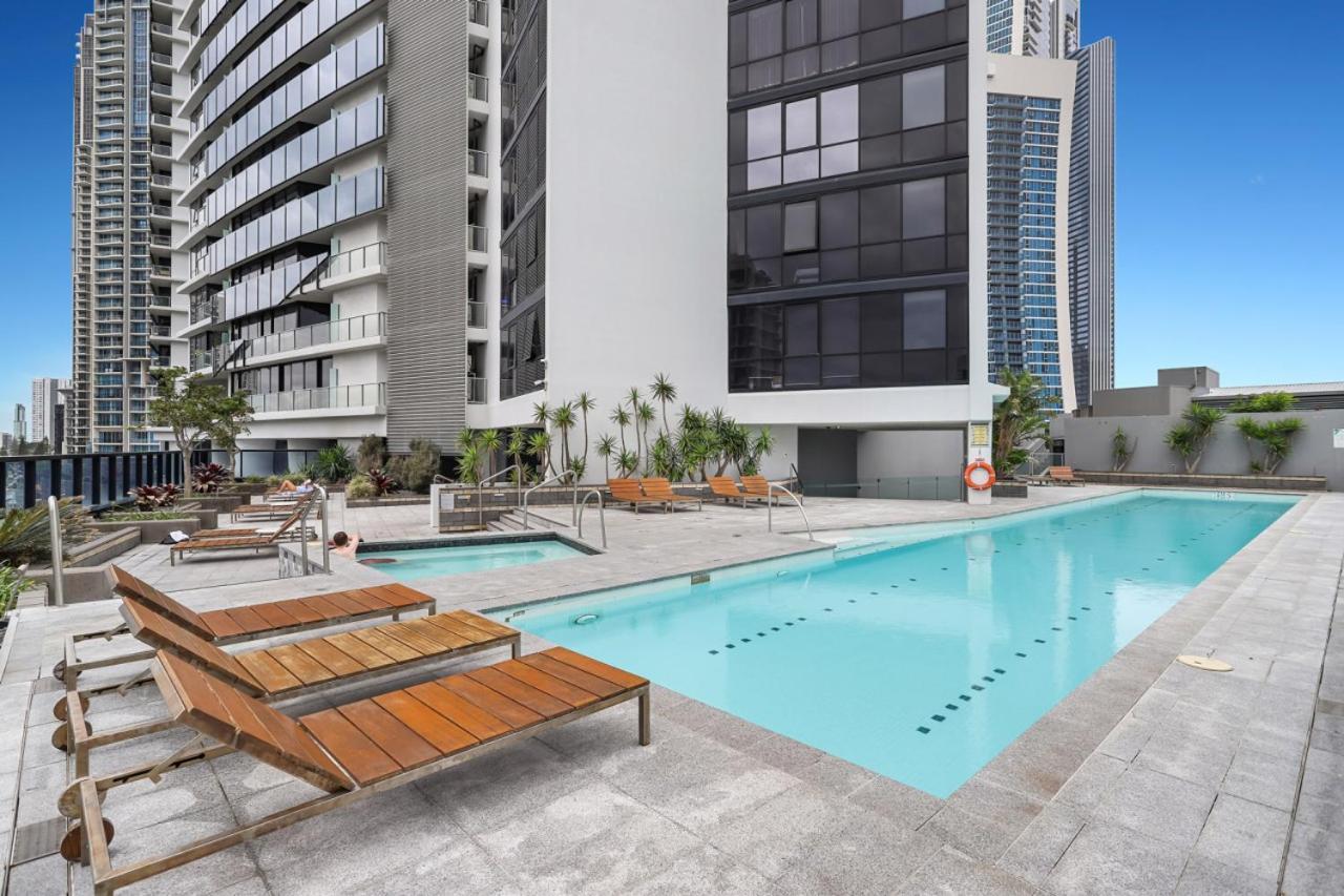 Coastal Skyline Luxury Apartment *