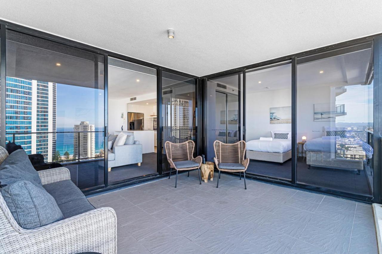 Coastal Skyline Luxury Apartment Gold Coast